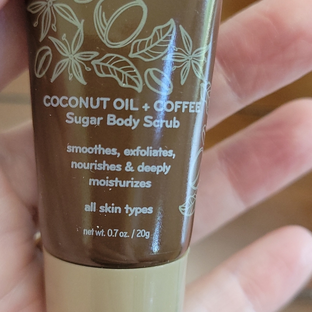 🦬 PURLISSE BODY SCRUB - Picture 2 of 5